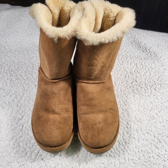 UGG BAILEY BOW II BOOTS CHESTNUT SUEDE WOOL LINED BIG WOMENS US 8 - Picture 2 of 6